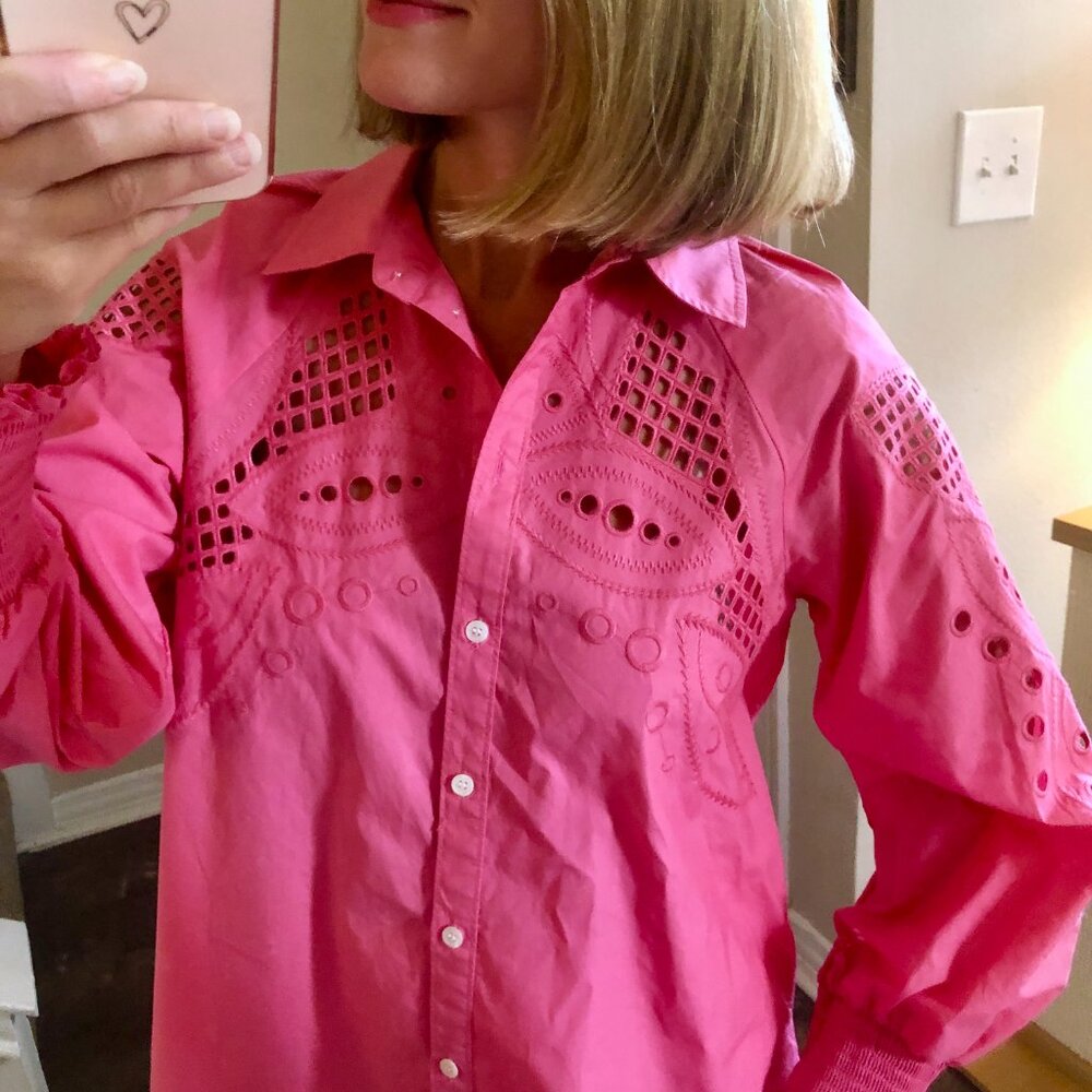 Elie Tahari Pink Eyelet Puff Sleeve Button-down blouse Org. $395 - Picture 4 of 10